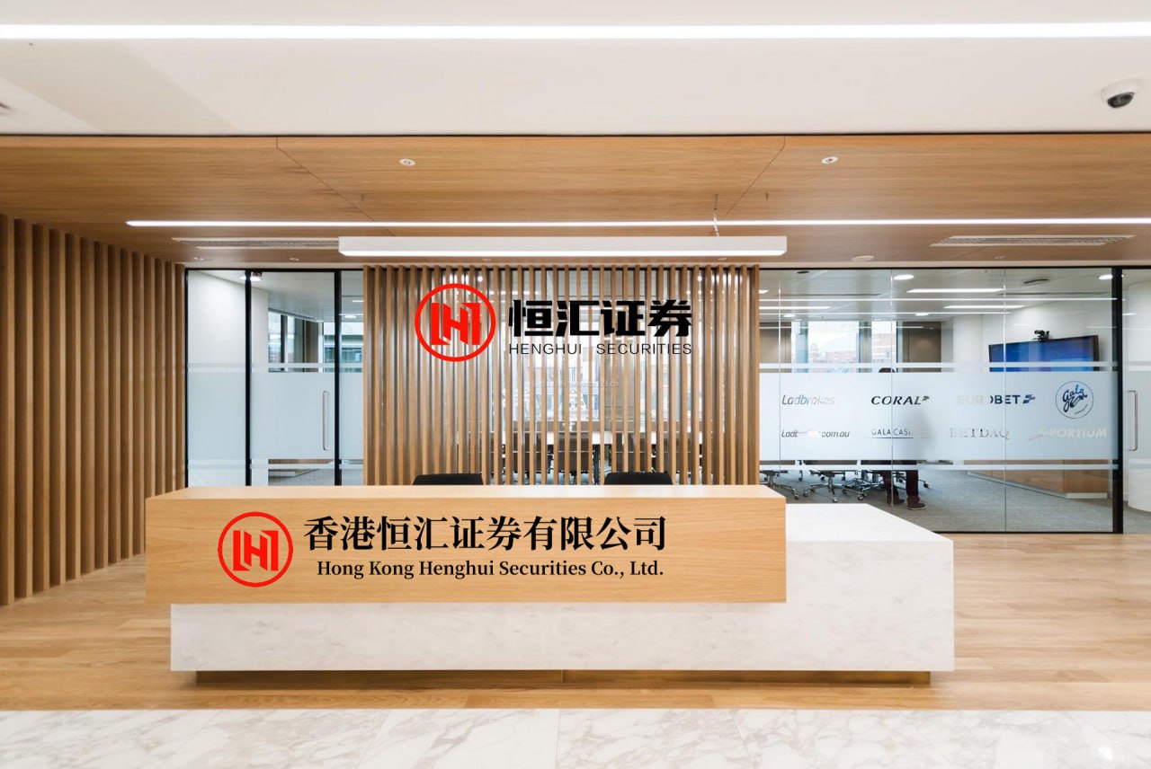 希恩配资网 《新疆旅游找谁靠谱？个性化定制+专业团队+安心保障，让你的旅程不留遗憾！》